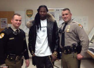 Rapper 2 Chainz has been arrested in Maryland, where he was performing at a college homecoming event, over drug possession