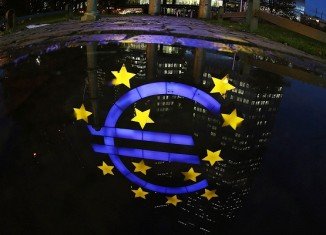 The European Commission joined other major international organizations in admitting that the eurozone economy would contract in 2013