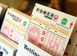 A New Jersey winner has got the winning ticket to the $338 million Powerball fortune that was up for grabs last night