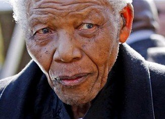 Churches across South Africa are holding prayers for Nelson Mandela, who has been in hospital for four days being treated for pneumonia
