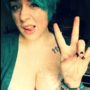 Isabella Cruise unveils newly dyed blue-green hair