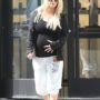 Jessica Simpson baby weight under control as she hits LA gym