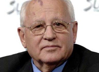 Mikhail Gorbachev has denounced new laws passed in Russia as an attack on citizens' rights