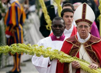 Pope Francis has begun the Catholic Church's most important liturgical season with a Palm Sunday Mass at the Vatican