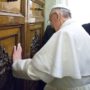 Pope Francis renounces grand papal apartment in favor of two-room residence