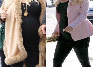 After she gained 60 lbs during her first pregnancy, Jessica Simpson has revealed she has only gained half in her second pregnancy