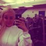 Amanda Bynes tweets more pictures of her half shaven hair style