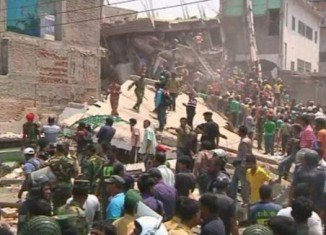 An eight-storey building collapsed in the Bangladeshi capital, Dhaka, killing at least 70 people and injuring other 200