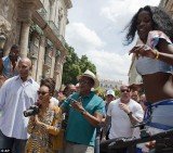 Beyonce and Jay-Z were celebrating their 5th wedding anniversary in Havana when they were surrounded by dozens of well-wishers