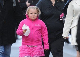 June Shannon showed off her slimmer figure and her revamped blonde hairdo on a stroll with daughter Honey Boo Boo in New York