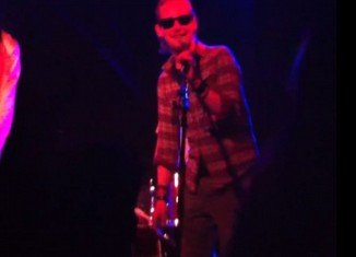 Macaulay Culkin took the stage at an indie concert on a boat in Bristol singing Beach Boys' song Kokomo