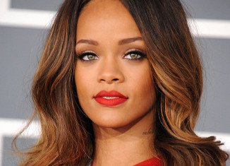 Rihanna was forced to cancel her Houston concert due to an undisclosed illness