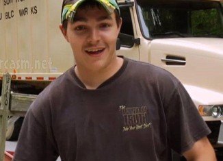 Shain Gandee and two other men died of carbon monoxide poisoning after the SUV they were riding in became partially submerged in deep mud