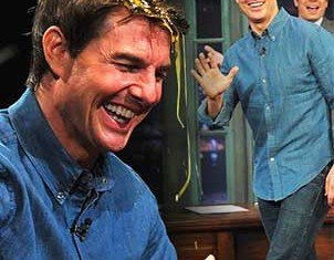 Tom Cruise let his guard down for the Late Night With Jimmy Fallon on Friday as he played a game of egg roulette with the show host and lost