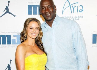 Yvette Prieto, Michael Jordan’s new wife, is a Cuban-American model, who has posed for famous designers such as Alexander Wang