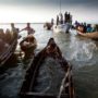 Rohingya Muslims boat sinks off western Burma while evacuating people ahead of Cyclone Mahasen