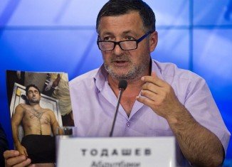 Abdul-Baki Todashev, father of Ibragim Todashev, revealed the extent of his son's injuries