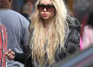 Amanda Bynes was stopped from boarding a private jet this weekend for not having the correct identification
