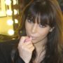 Pregnant Kim Kardashian goes make-up free