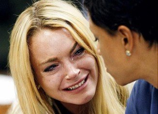 Lindsay Lohan was reportedly crying hysterically as she finally headed off to court ordered rehab on Wednesday