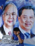 Malaysian PM Najib Razak's Barisan Nasional coalition is up against Pakatan Rakyat, a three-party alliance headed by Anwar Ibrahim
