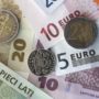 Latvia to become 18th country to use euro in 2014