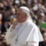 Pope Francis sets up Vatican bank inquiry
