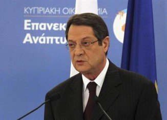 President Nicos Anastasiades has urged eurozone leaders to revise the terms of Cyprus' bank bailout, in a highly critical letter