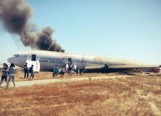 Asiana Airlines Boeing 777 plane crash landed at San Francisco airport this afternoon reportedly killing at least two passengers and injuring 61