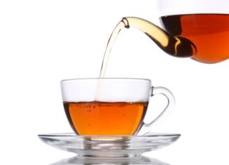 Drinking five or more cups of tea a day lowers the risk of advanced prostate cancer by a third
