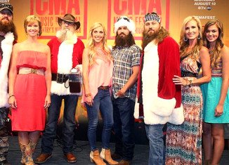 Fans of Duck Dynasty will get a special treat this holiday season when the Robertson family release their own Christmas album