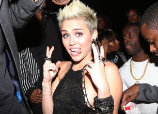 Miley Cyrus was reportedly jetting off to the Bahamas for a holiday without her fiancé Liam Hemsworth