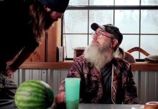 Si Robertson decided to quit Duck Commander after he couldn't find his tea glass