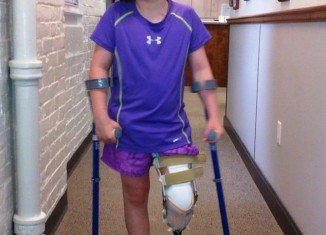 Jane Richard showed off her new prosthetic leg four months after Boston Marathon tragedy