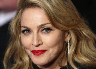 Madonna was the world's top-earning celebrity over the past year, trumping the likes of Oprah Winfrey and Steven Spielberg