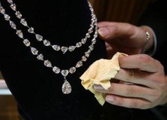 The French Riviera has seen a string of recent jewel robberies