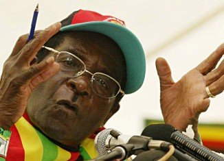 The US and UK have expressed concerns after Zimbabwe's President Robert Mugabe won a seventh term in office