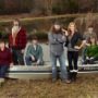 Phil Robertson spends time with his grandchildren and Robertson brothers shop for a hot tub