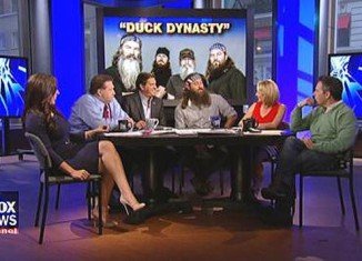 Willie Robertson promoting Duck Dynasty Season 4 on Fox News’ The Five