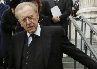 David Frost has died at the age of 74 after a suspected heart attack while on board Queen Elizabeth cruise ship.