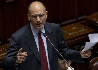 PM Enrico Letta has threaten to resign unless his cabinet gets clear backing in a parliamentary vote expected to be called next week
