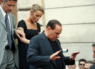 A cross-party panel of the Italian Senate has recommended Silvio Berlusconi’s expulsion from the chamber over his conviction for tax fraud