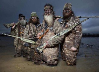 Duck Dynasty‘s stars revealed they are no fans of gun control, but there's another kind of control they think the nation could use