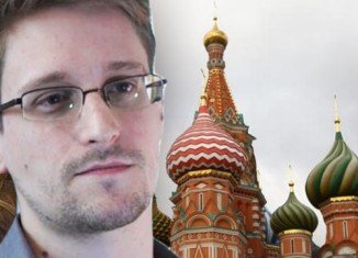 Edward Snowden insists he took no classified documents to Russia when he fled to Moscow from Hong Kong in June