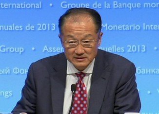Jim Yong Kim urged US policymakers to reach a deal to raise the government's debt ceiling before Thursday's deadline