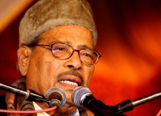 Legendary Indian singer Manna Dey has died in a Bangalore hospital at the age of 94