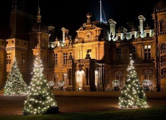 Buckingham Christmas lights will be switched on this year by Donny and Moey