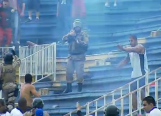 Brazil league soccer match in Joinville was stopped by fans violence