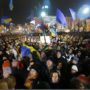 Ukraine protests: NATO foreign ministers condemn use of force in Kiev