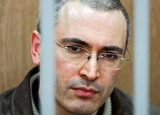 President Vladimir Putin has announced he will soon pardon jailed former tycoon Mikhail Khodorkovsky